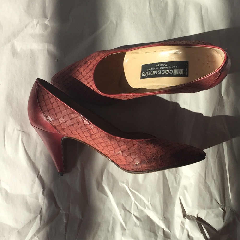 Cassandre Vintage Red Snakeskin Heels
